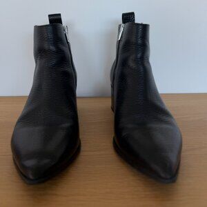 Everlane Women's Black Leather Boots Size 7